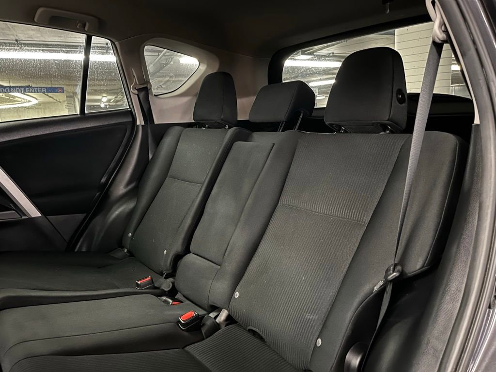 Used 2017 Toyota RAV4 LE image 17