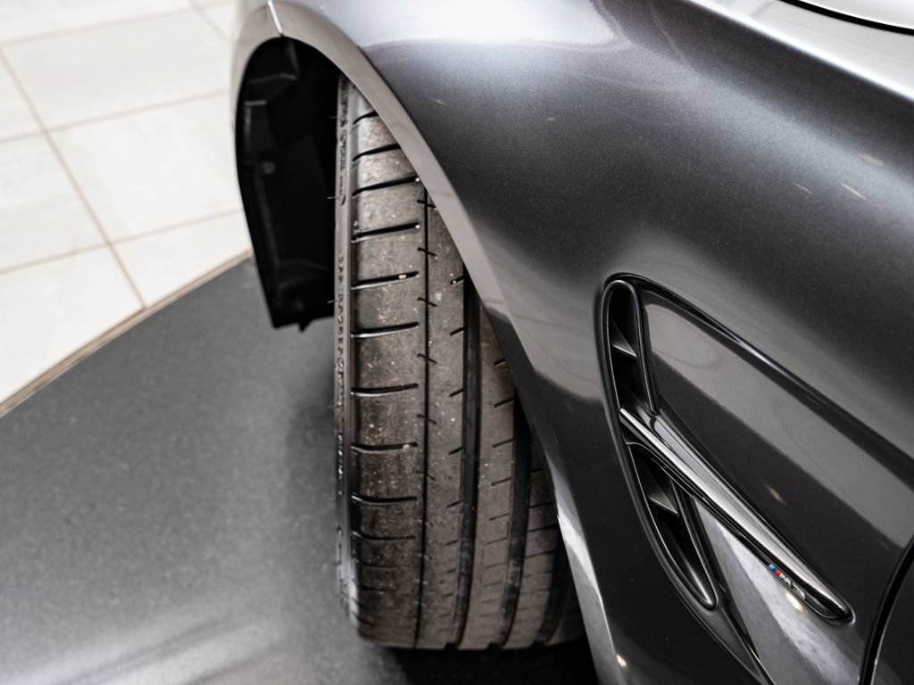 Used 2018 BMW M3 RWD image 47