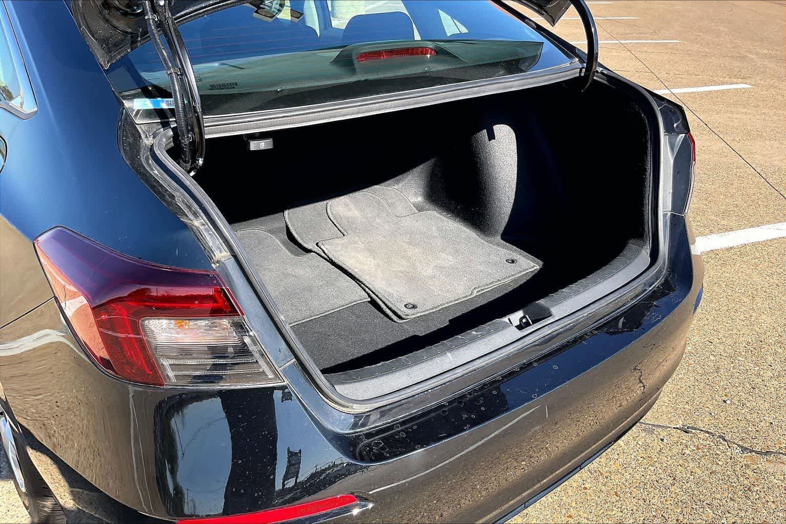 Used 2025 Honda Civic LX image 17