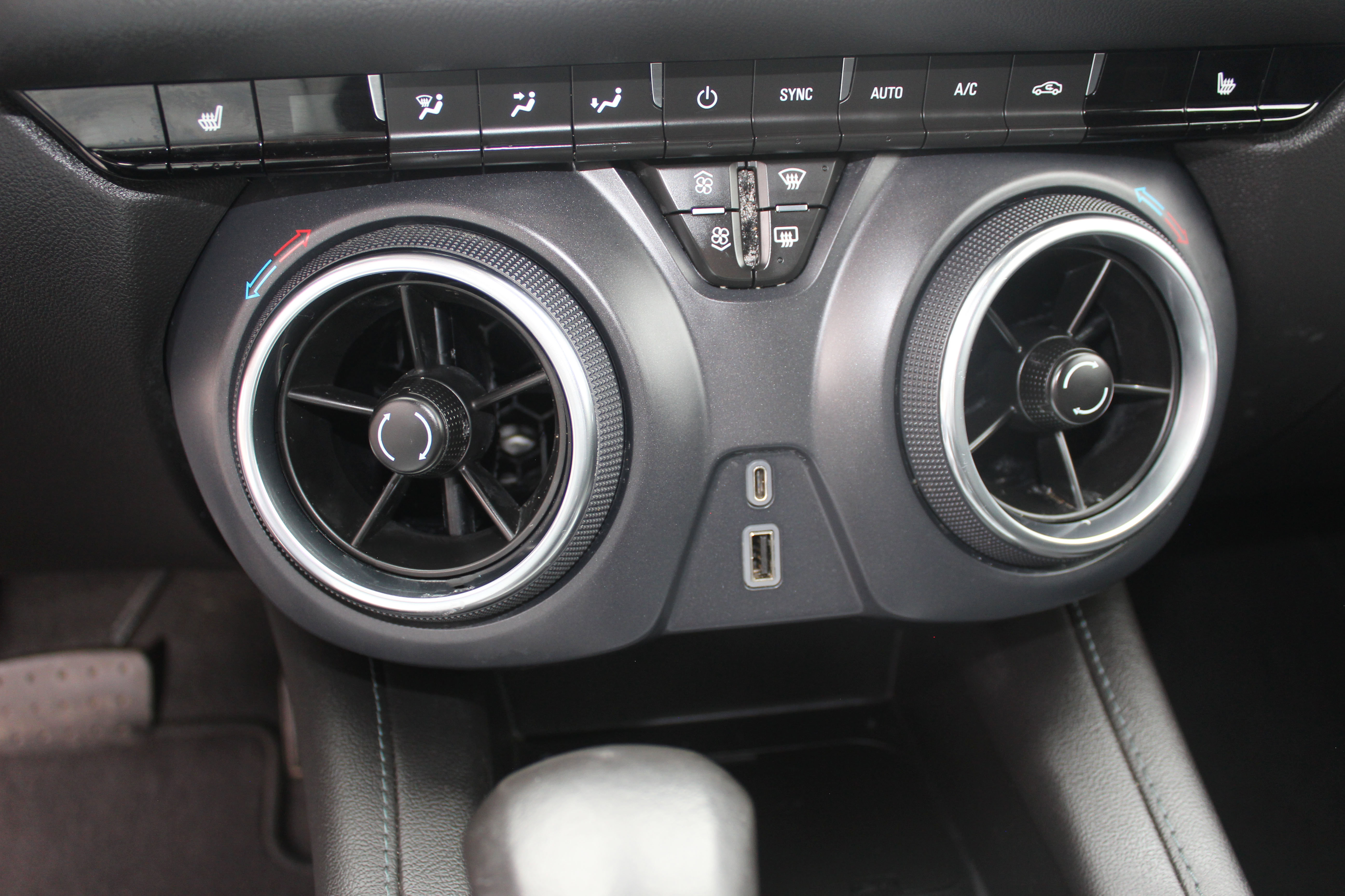 Used 2022 Chevrolet Blazer LT image 34