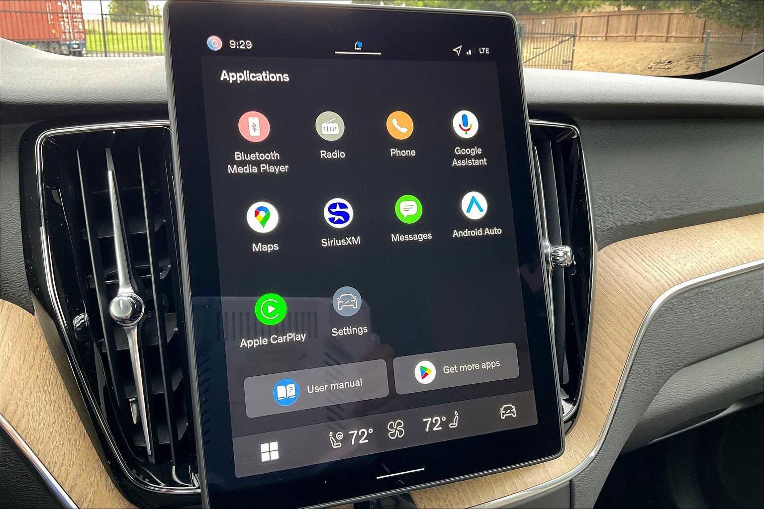 New 2026 Volvo XC60 T8 Plus w/ Protection Package Premier image 21