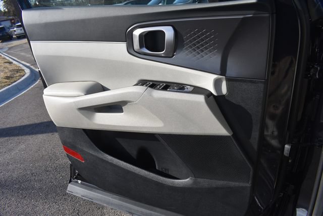 New 2026 Kia Sorento S w/ S Panoramic Sunroof Package FWD image 32