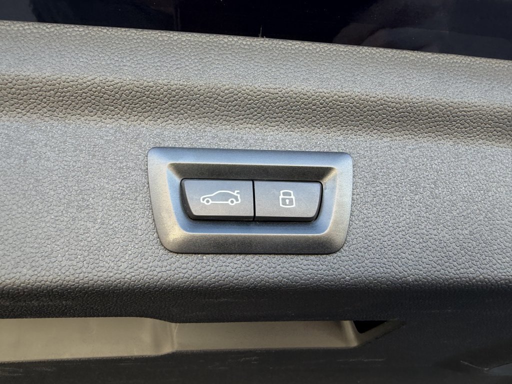 Used 2023 MINI Cooper Countryman SE w/ Storage Package image 34