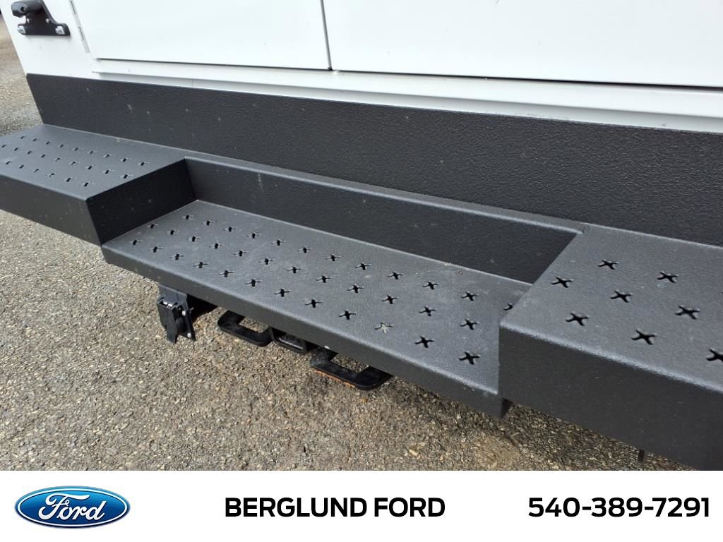 New 2025 Ford E-350 and Econoline 350 Super Duty w/ Power Equipment Group image 10