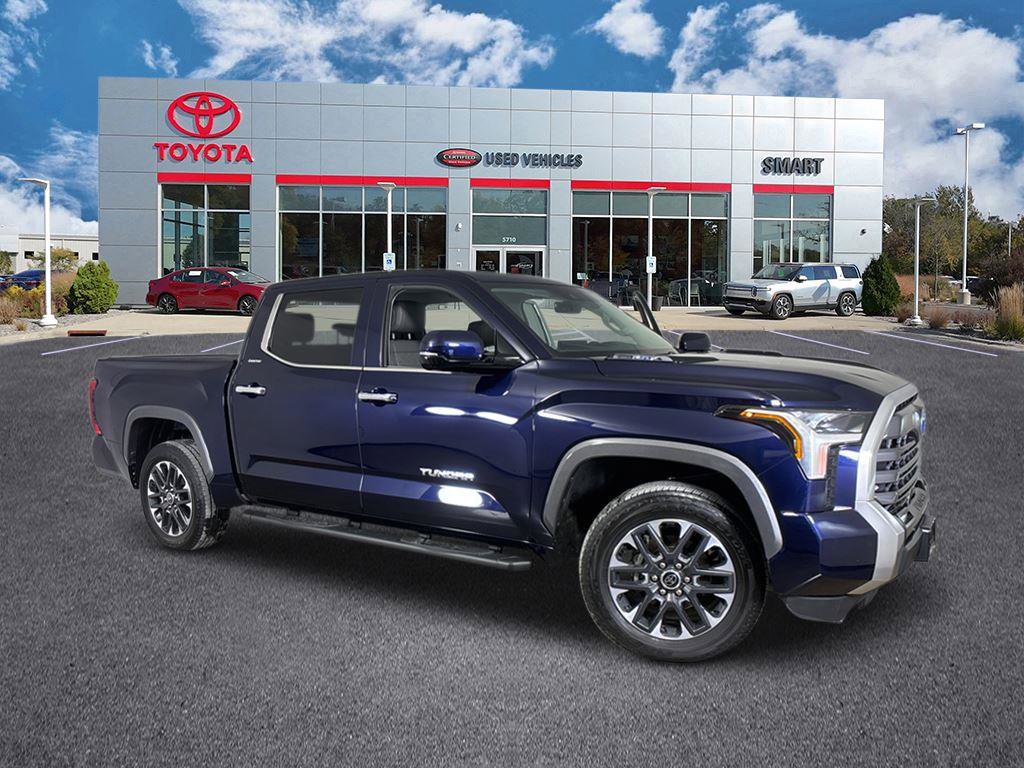 Used 2024 Toyota Tundra Limited image 1