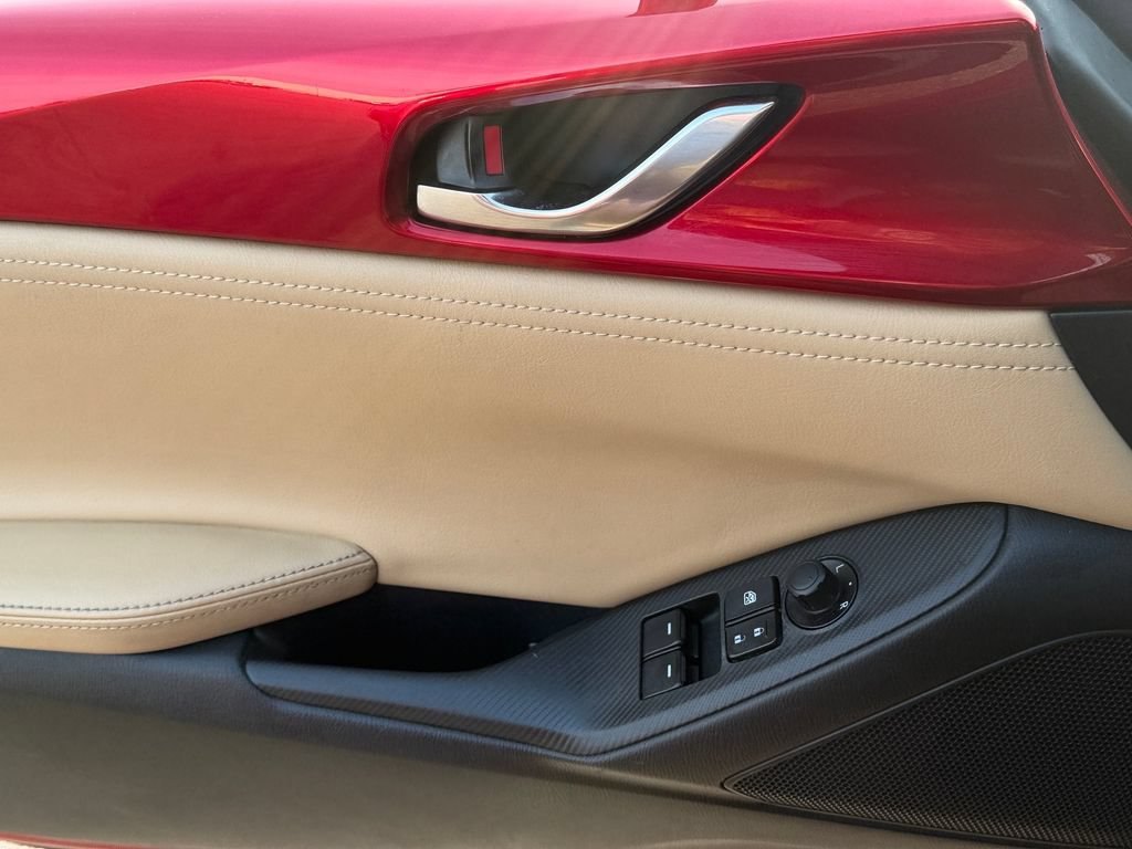 Used 2018 MAZDA MX-5 Miata RF Grand Touring RWD image 24