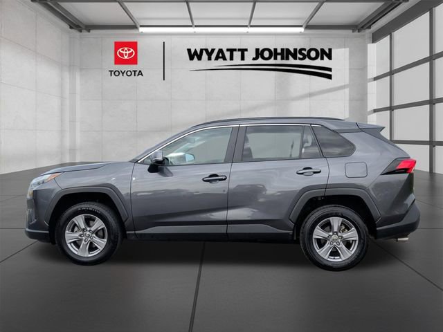 Used 2024 Toyota RAV4 XLE FWD image 2