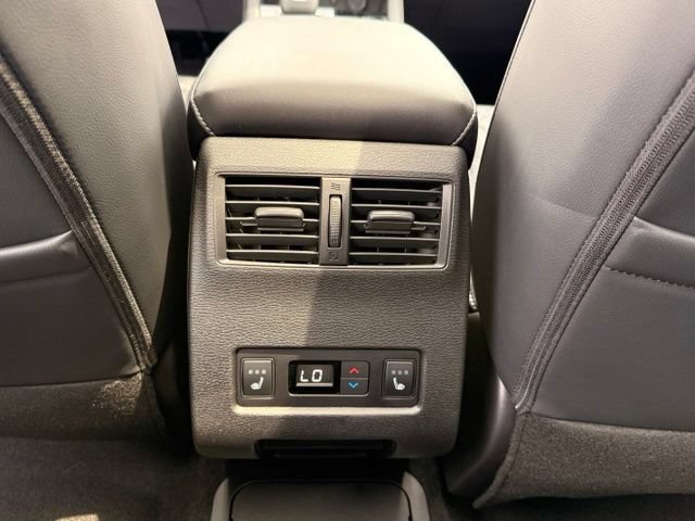 New 2026 Nissan Rogue Platinum AWD/4WD image 21