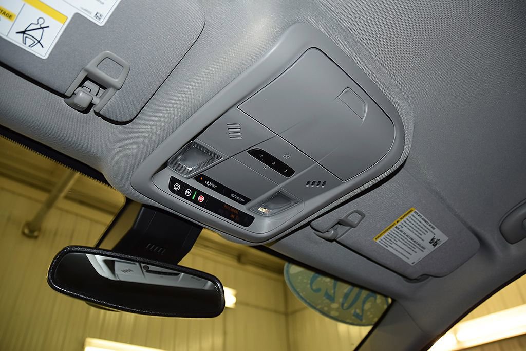 Used 2023 GMC Terrain AT4 w/ LPO, Floor Liner Package AWD/4WD image 26