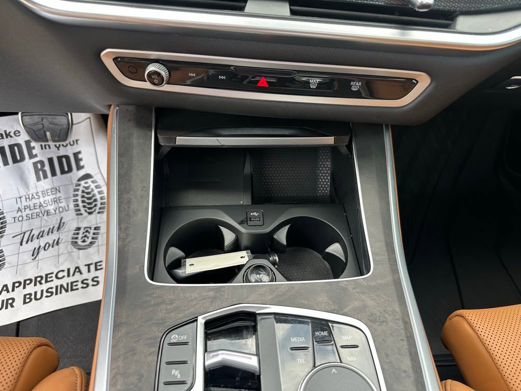 Certified 2025 BMW X5 xDrive40i w/ M Sport Package image 19