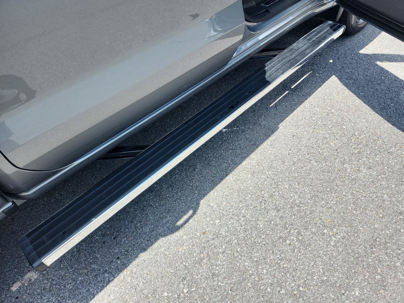 Certified 2025 GMC Sierra 1500 Denali Ultimate AWD/4WD image 8