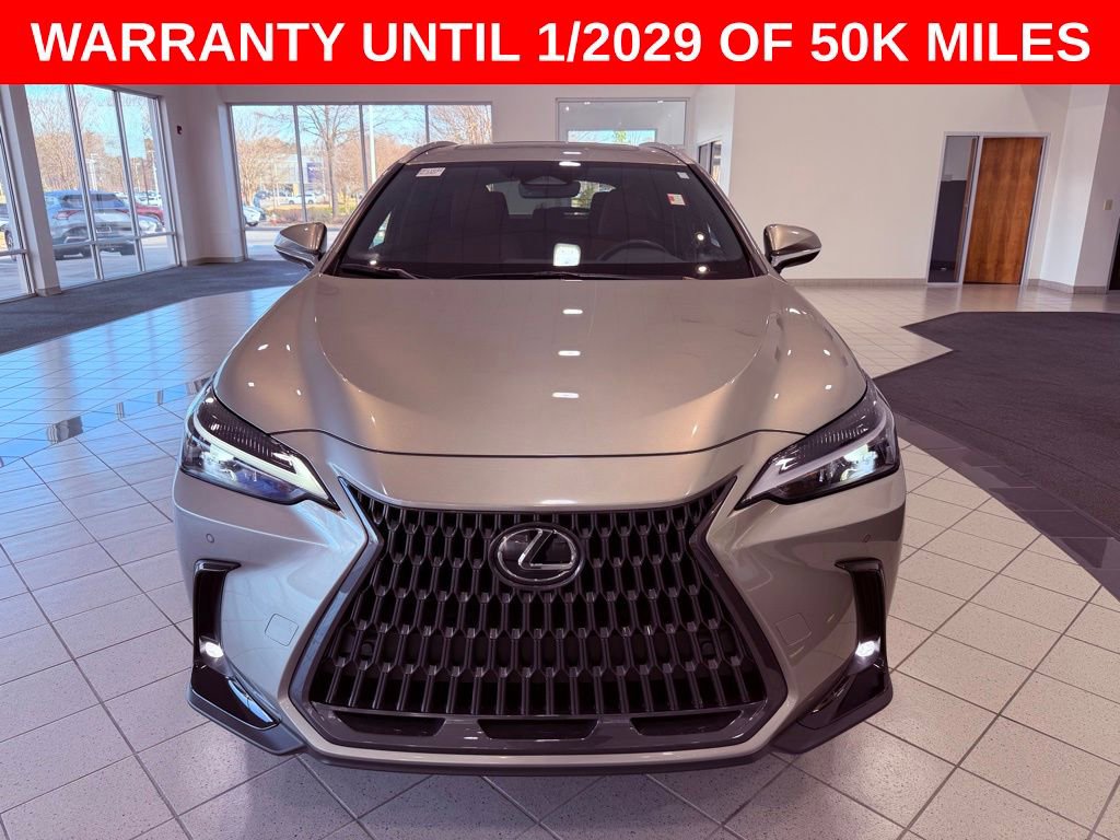 Used 2025 Lexus NX 250 FWD w/ Accessory Package (Z2) image 2