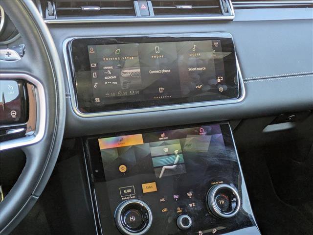 Used 2022 Land Rover Range Rover Velar R-Dynamic S image 11