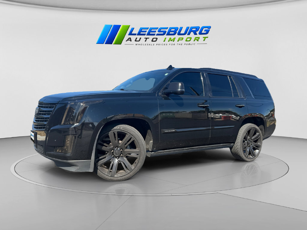 Used 2015 Cadillac Escalade Platinum AWD/4WD image 1