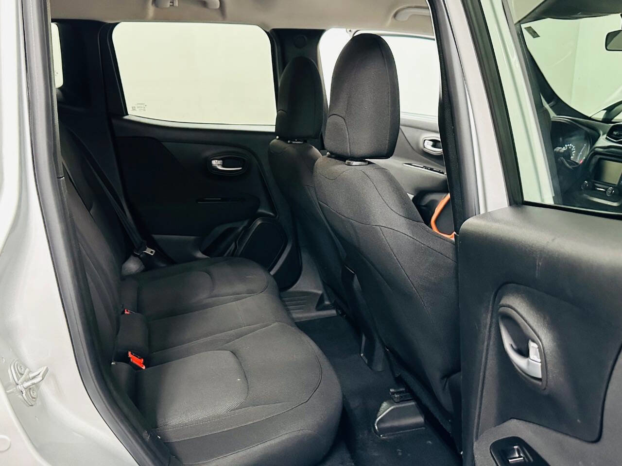Used 2020 Jeep Renegade Sport AWD/4WD image 18