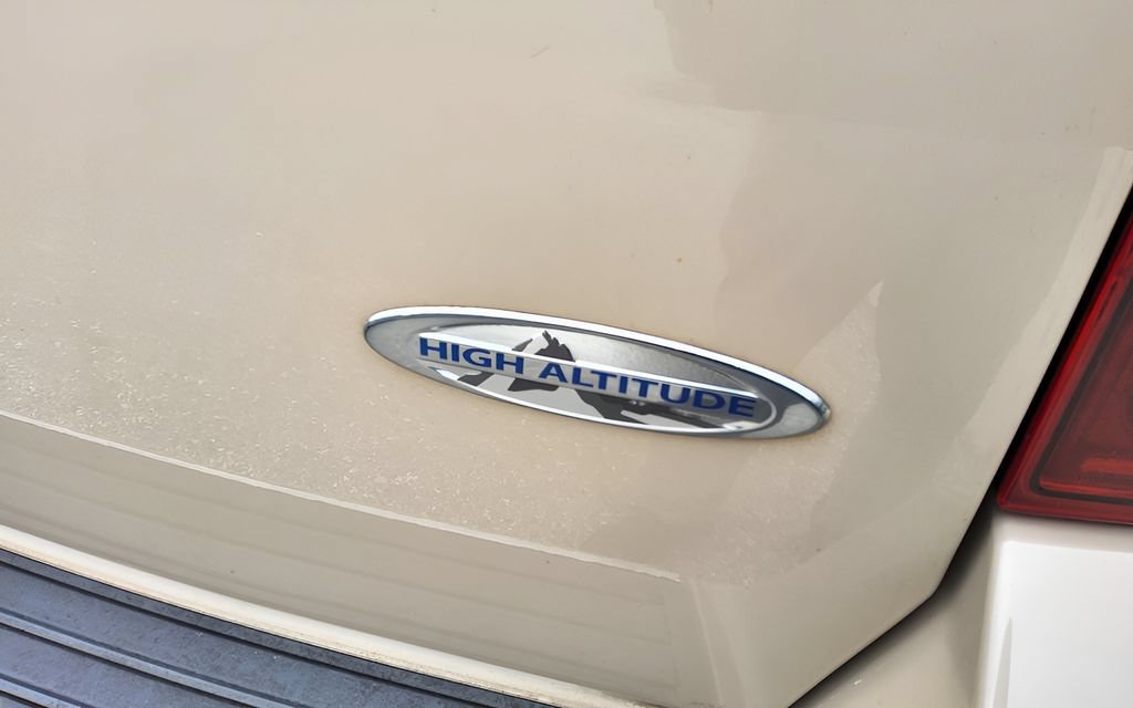 Used 2016 Jeep Compass High Altitude AWD/4WD image 43