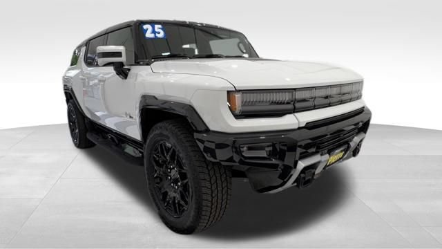 Used 2025 GMC Hummer EV 2X w/ LPO, Cargo Utility Package AWD/4WD image 9