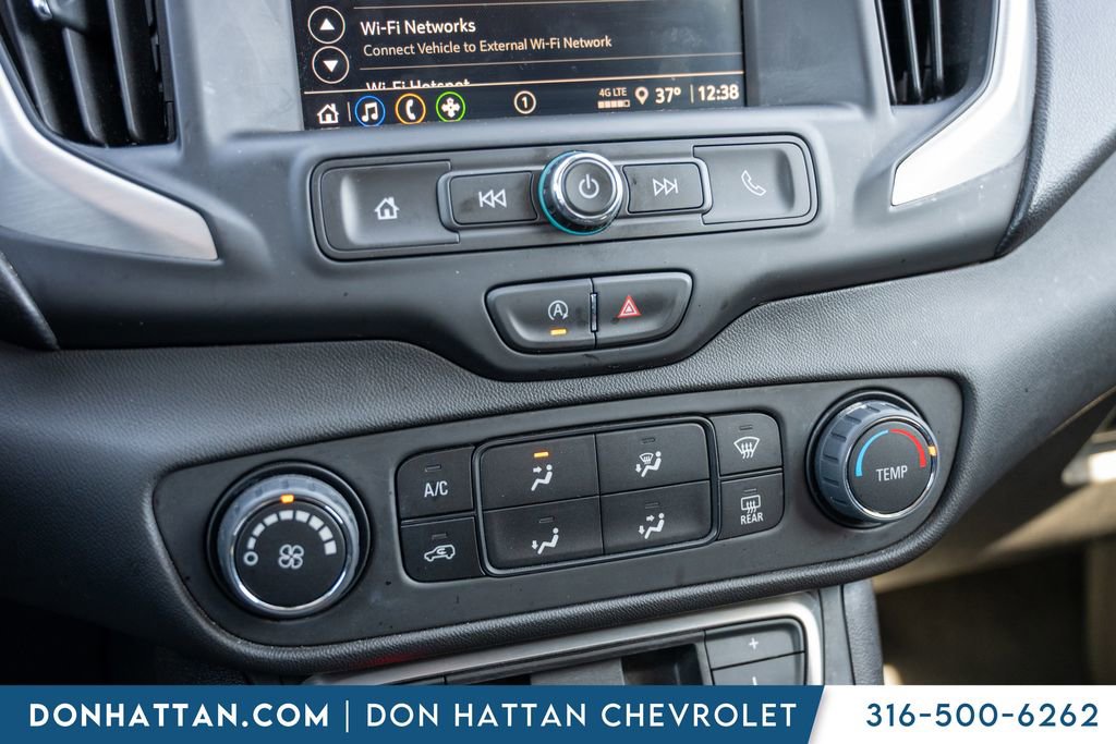 Used 2024 GMC Terrain SLE image 10