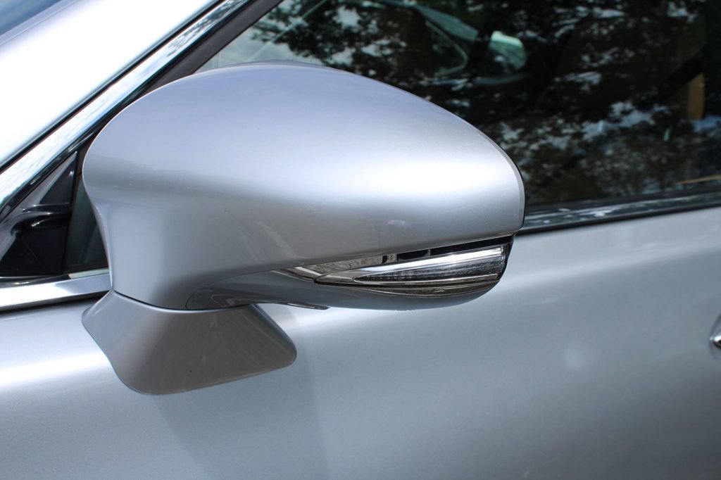 Used 2014 Lexus LS 460 w/ F Sport Package RWD image 17