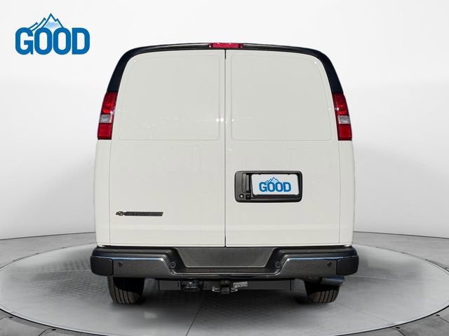 New 2025 Chevrolet Express 3500 w/ Driver Convenience Package image 4