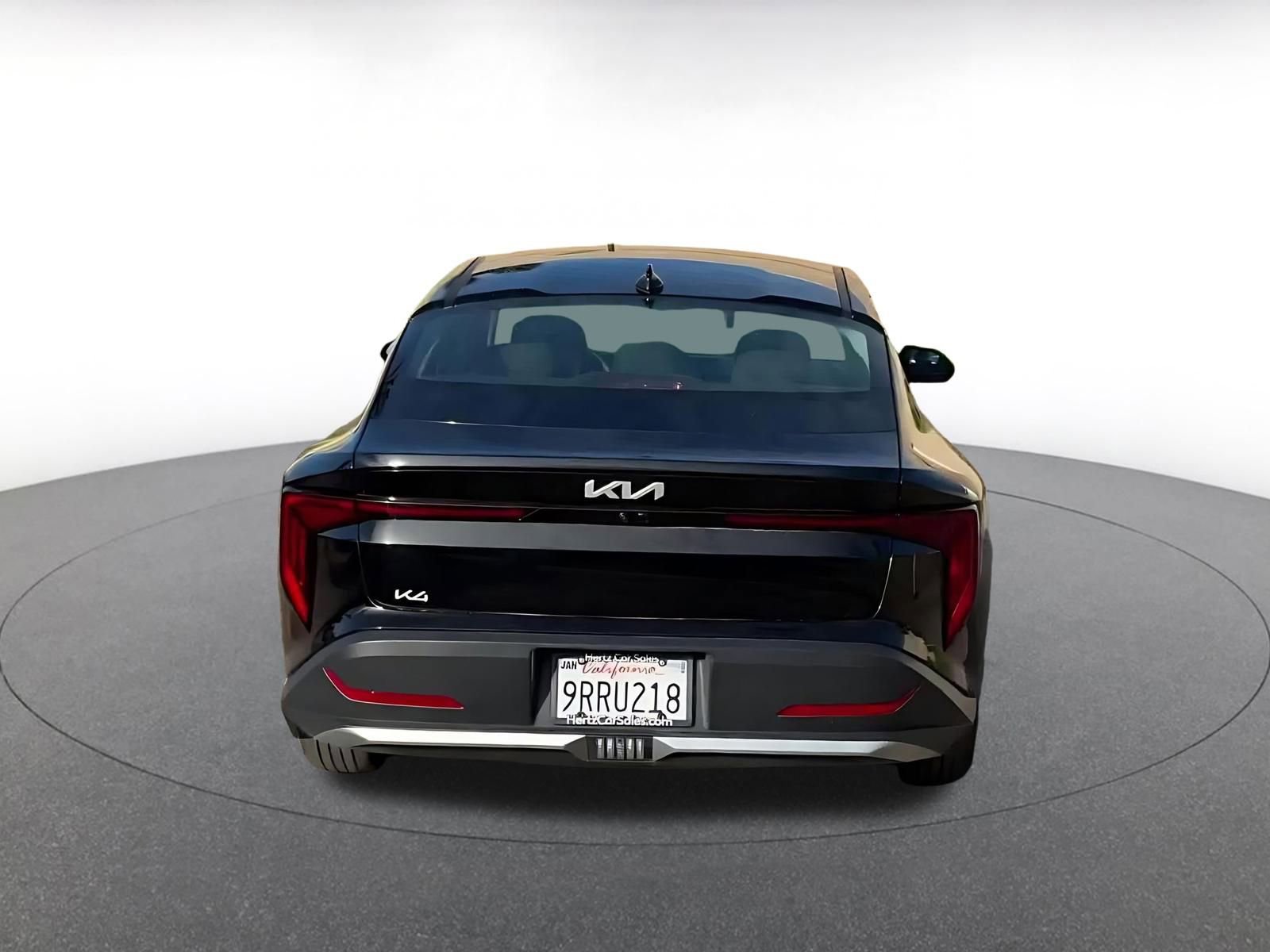 Used 2025 Kia K4 LXS image 12