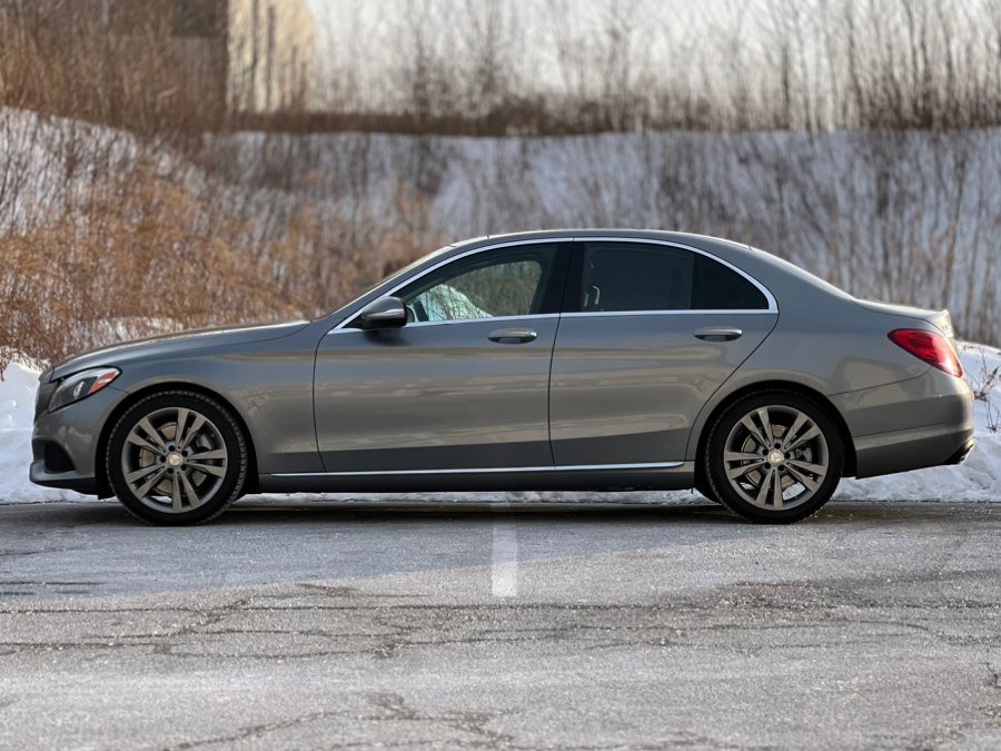 Used 2015 Mercedes-Benz C 300 4MATIC Sedan image 5