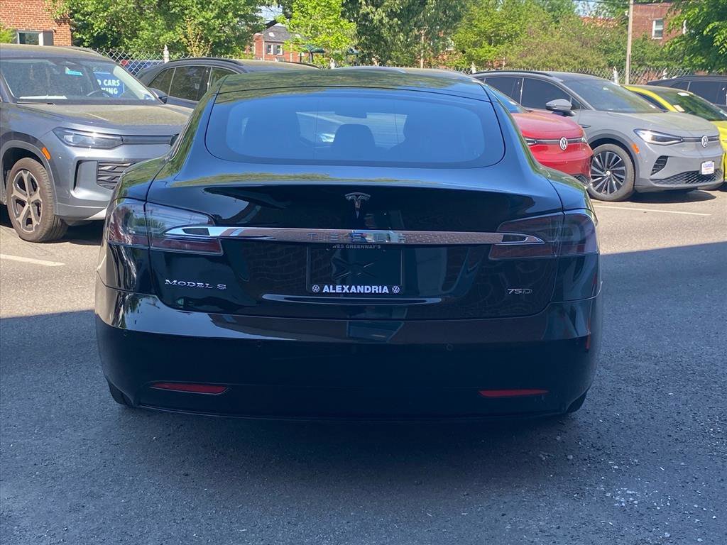 Used 2017 Tesla Model S 75D image 4