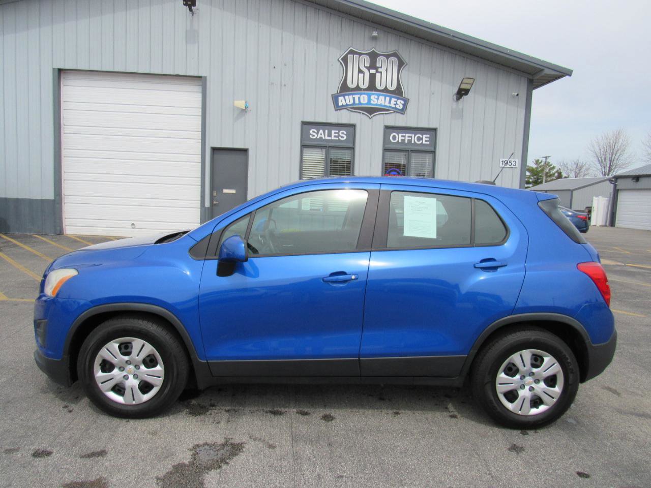 Used 2015 Chevrolet Trax LS FWD image 3