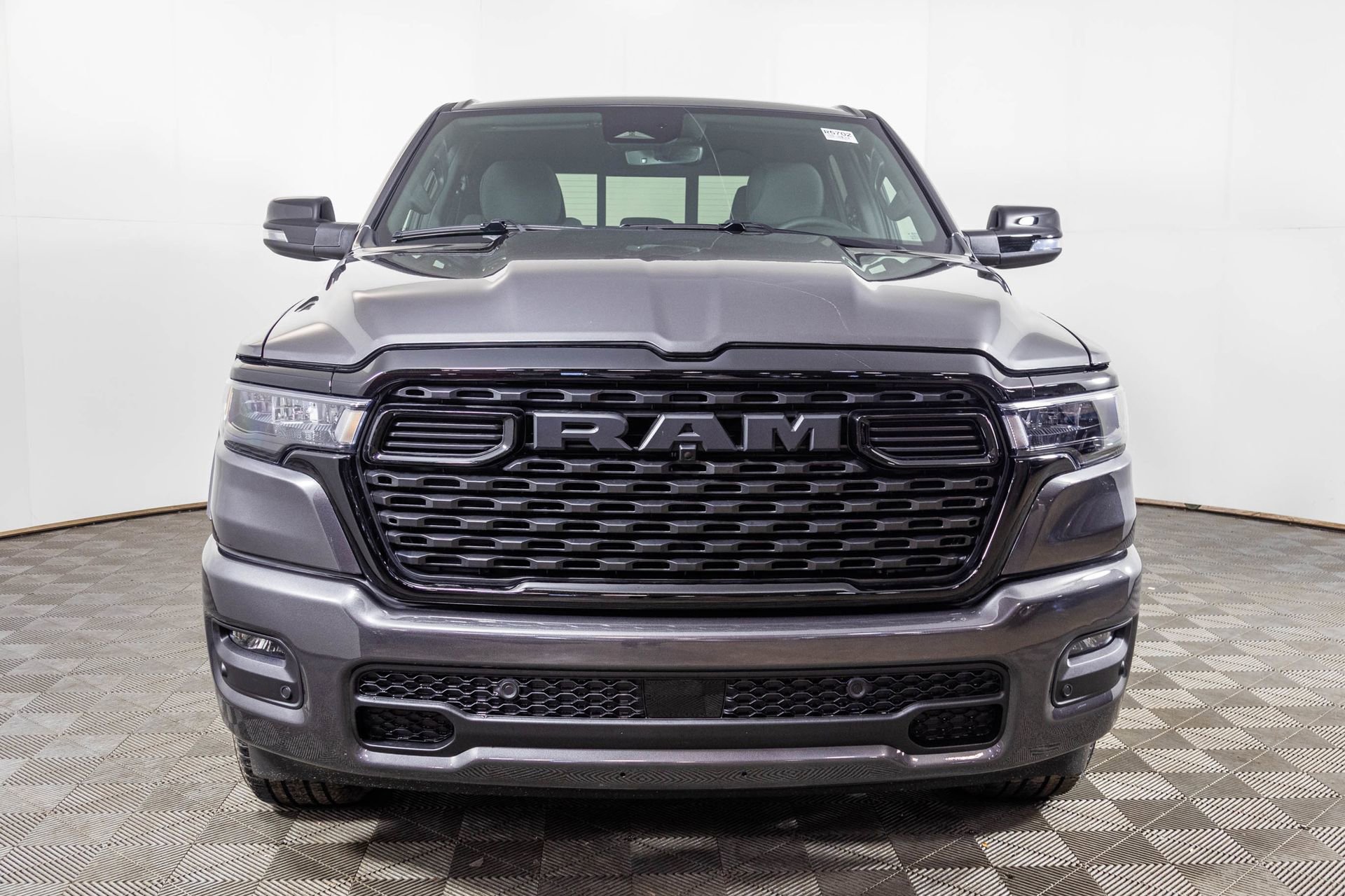 New 2026 RAM 1500 4x4 Crew Cab image 9