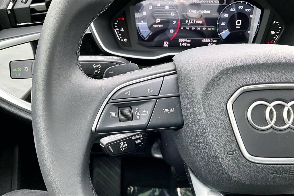 Used 2025 Audi Q3 2.0T Premium w/ Convenience Package image 11