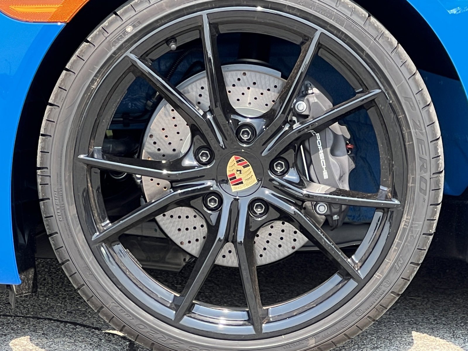 New 2025 Porsche 718 Cayman image 13