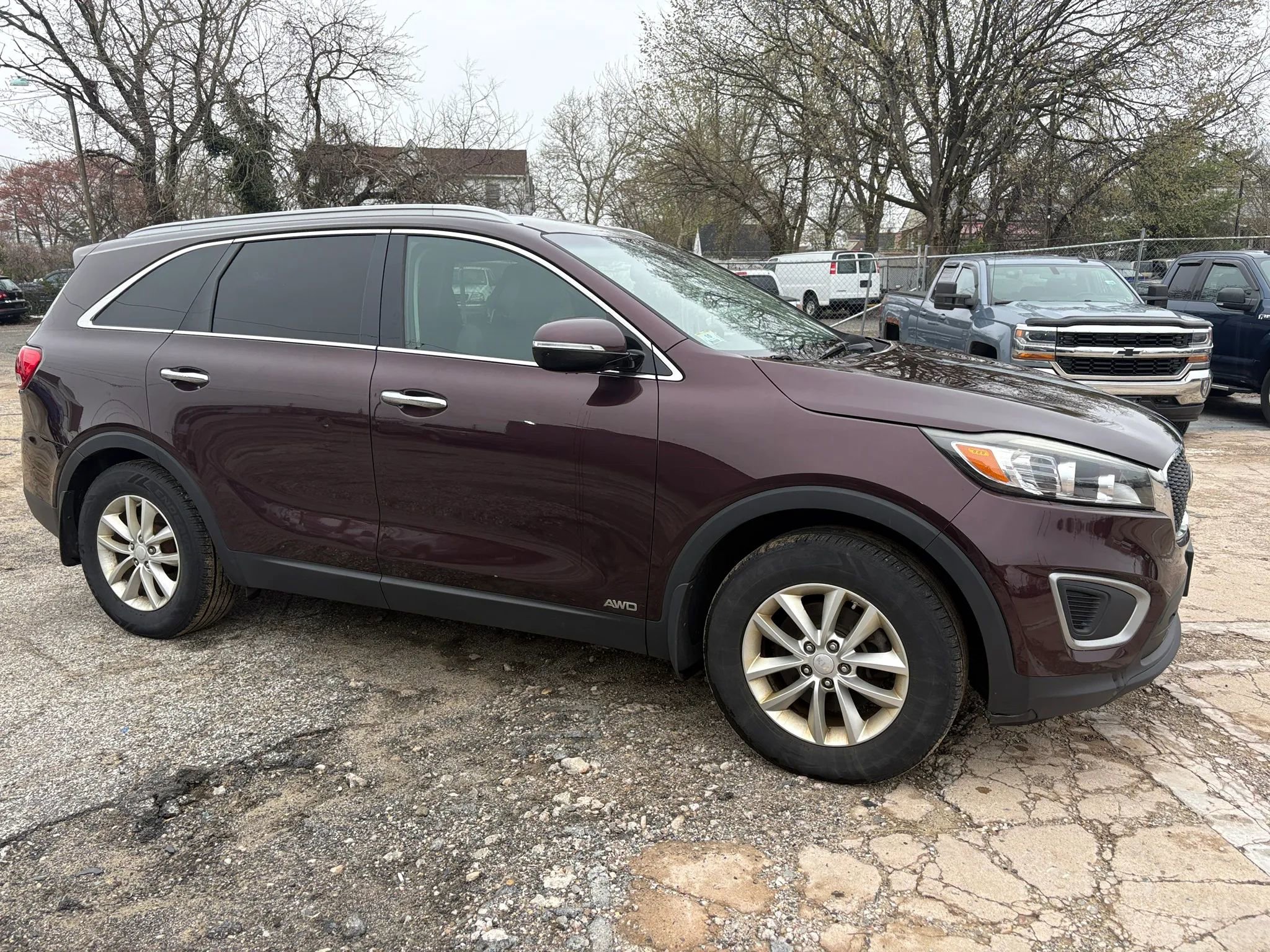 Used 2016 Kia Sorento LX w/ LX Convenience Package image 4