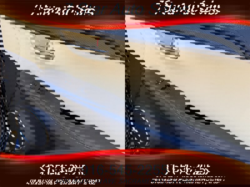 Used 2015 Lexus NX 300h AWD image 16