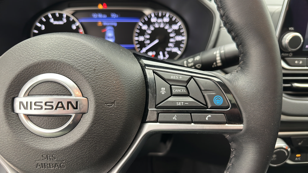 Used 2021 Nissan Altima 2.5 SV w/ SV Premium Package FWD image 19