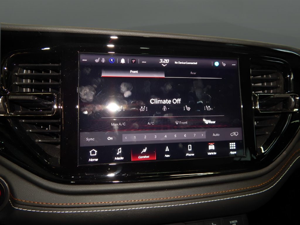 Used 2025 Dodge Durango SRT Hellcat AWD/4WD image 18