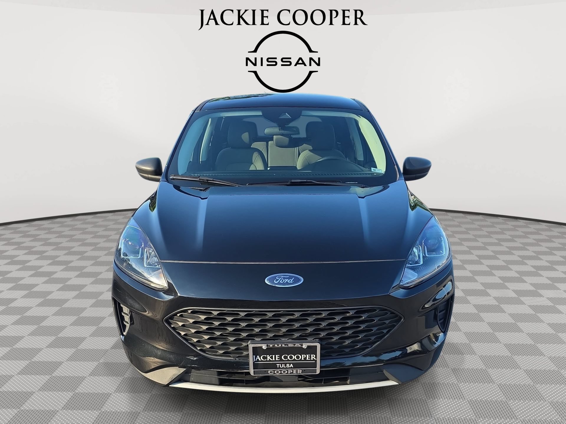 Used 2021 Ford Escape S FWD image 2