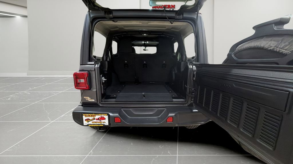 Used 2020 Jeep Wrangler Unlimited Sport S AWD/4WD image 23