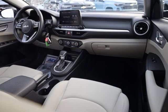 Certified 2023 Kia Forte LXS w/ LXS Technology Package image 34