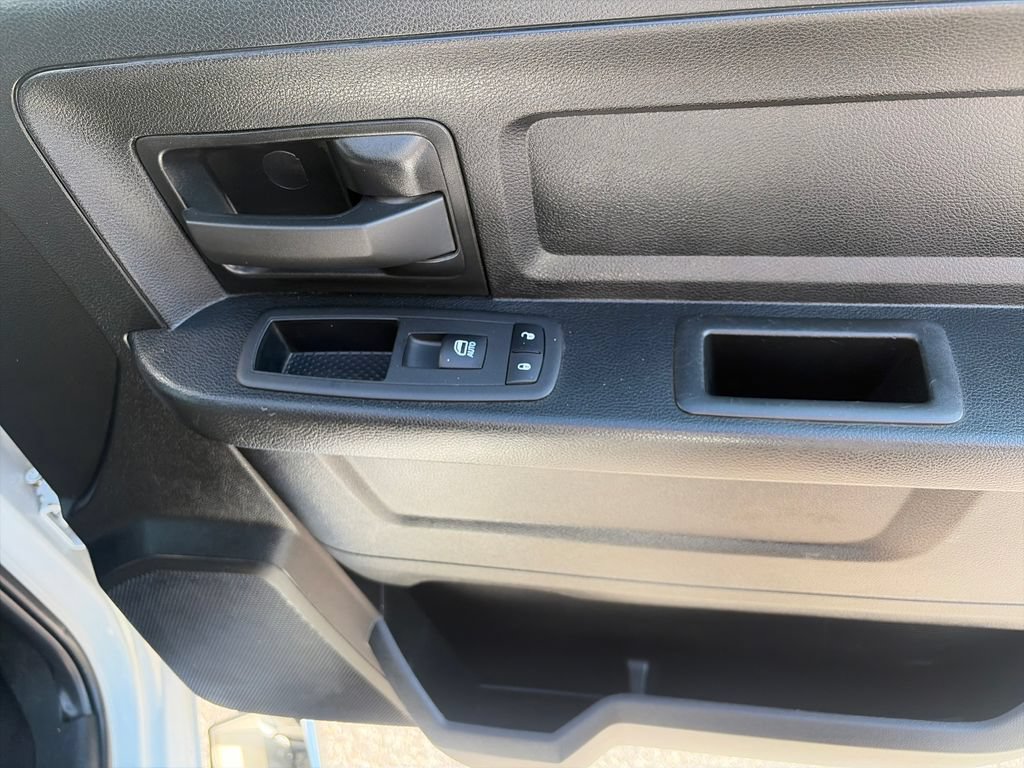 Used 2024 RAM 1500 Tradesman w/ Chrome Plus Package AWD/4WD image 39