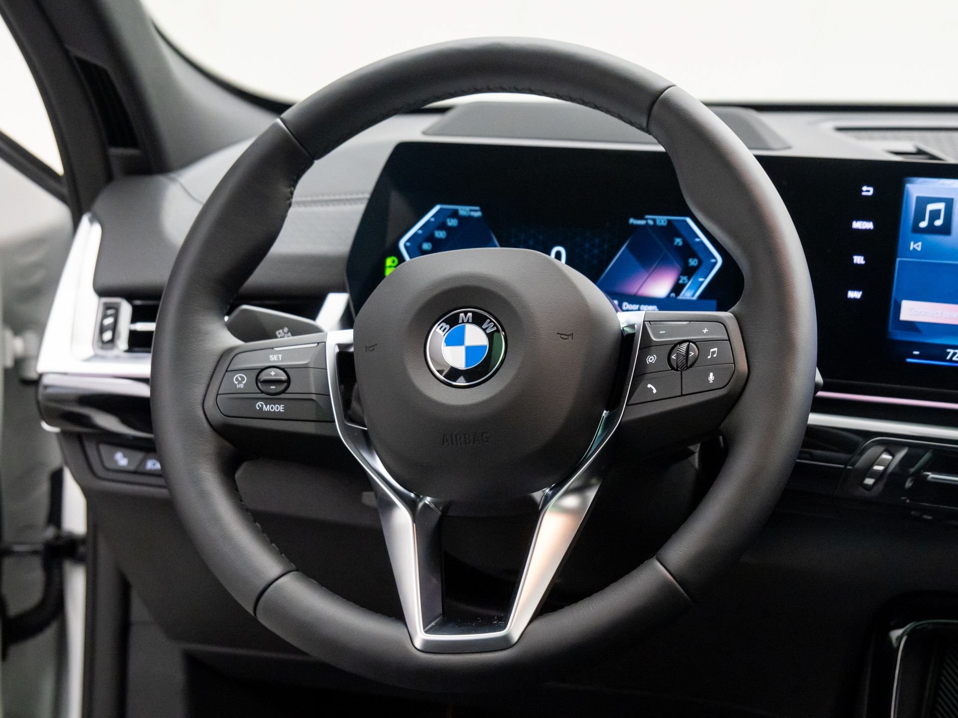 New 2026 BMW X2 xDrive28i w/ Technology Package AWD/4WD image 12