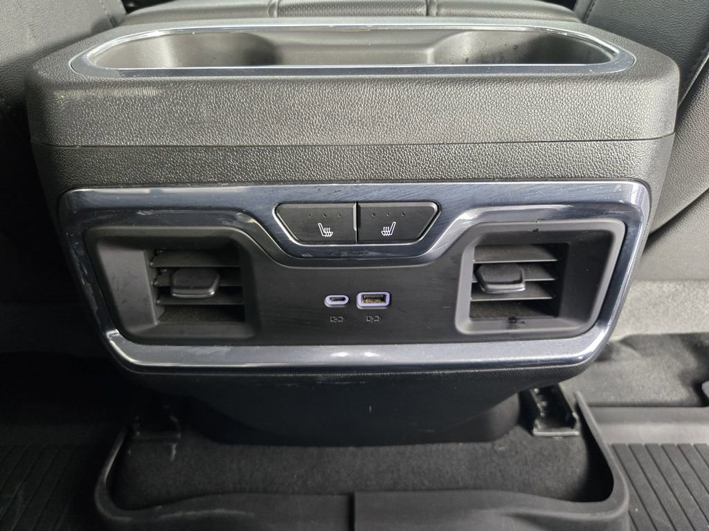 Used 2024 Chevrolet Silverado 2500 LTZ w/ LTZ Texas Edition image 34