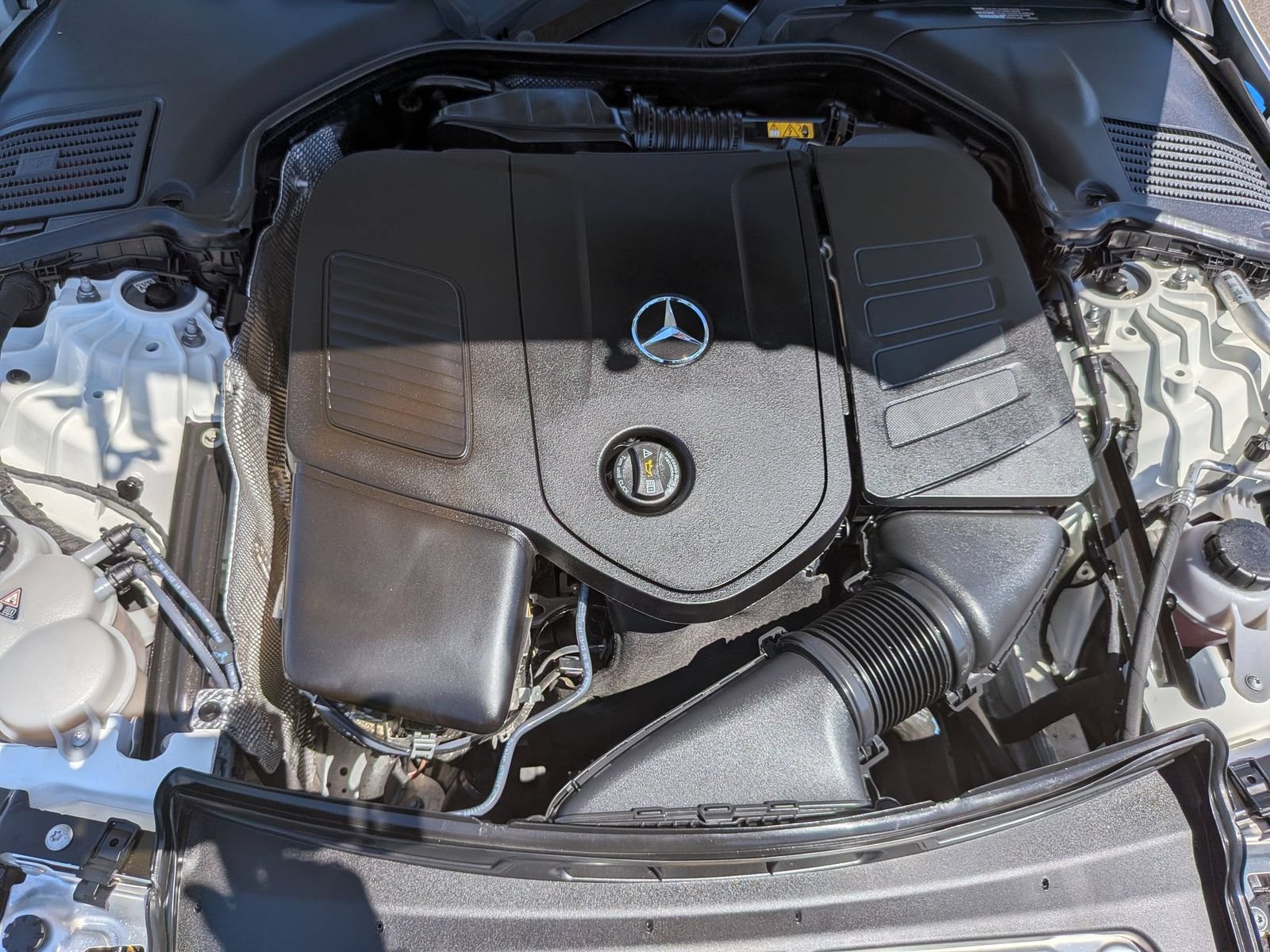 Used 2023 Mercedes-Benz C 300 4MATIC Sedan image 40