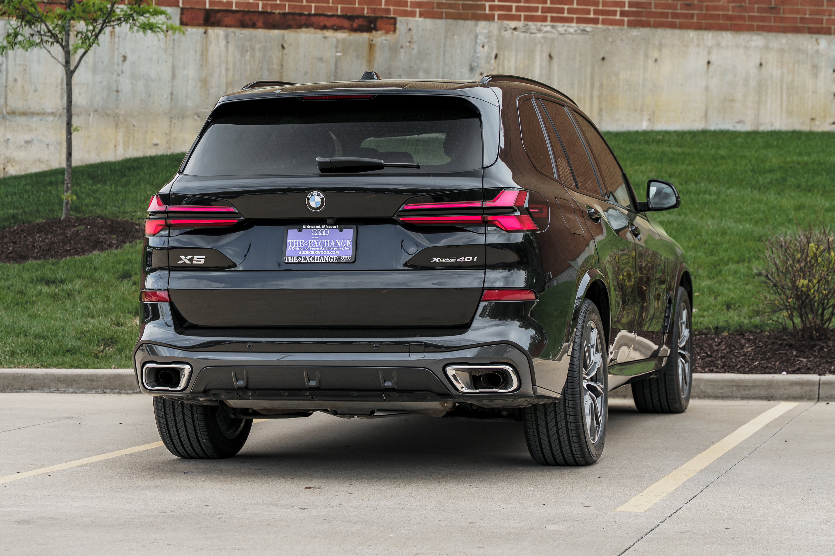 Used 2025 BMW X5 xDrive40i image 4