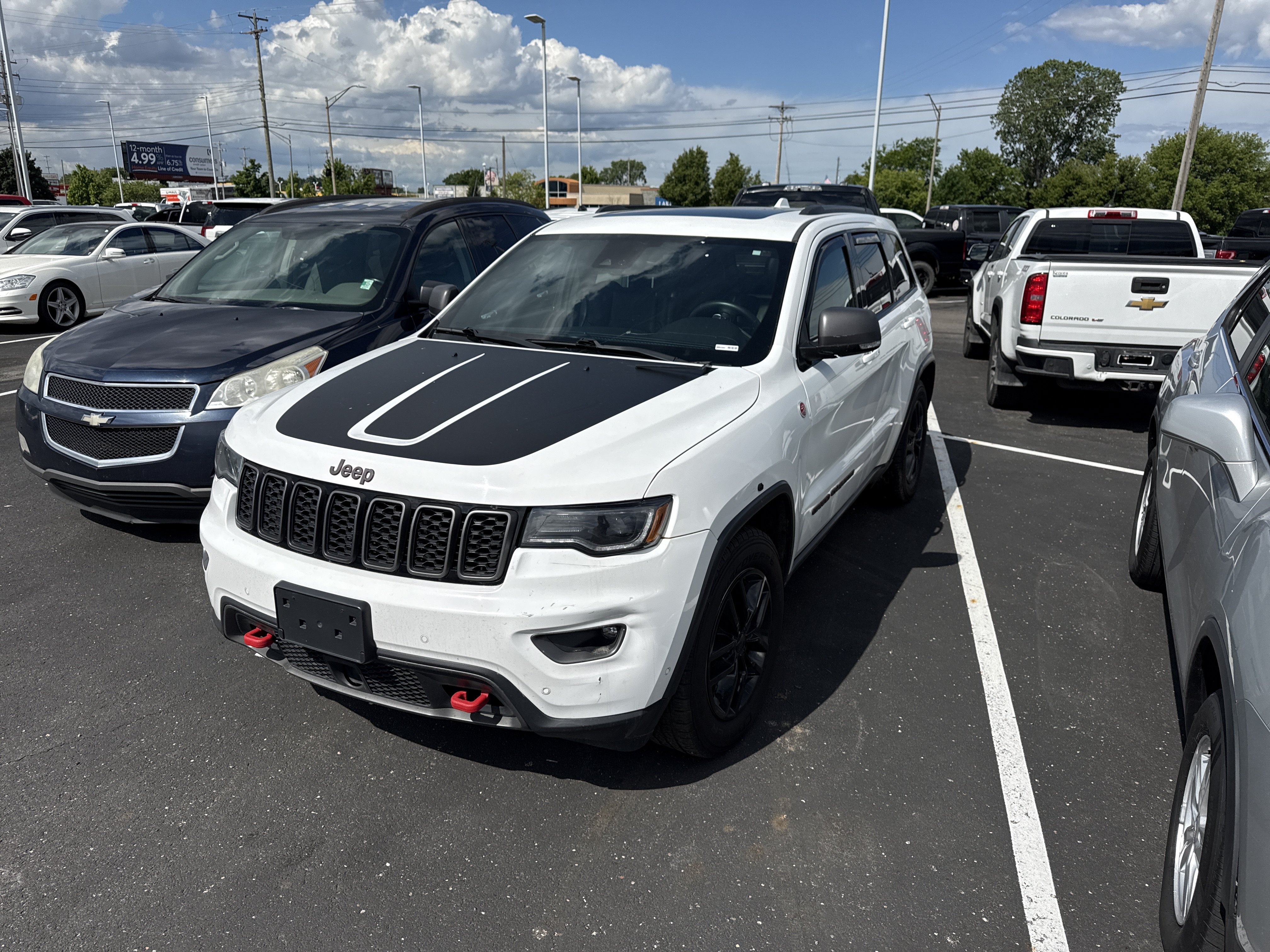 Used 2017 Jeep Grand Cherokee Trailhawk w/ Trailhawk Luxury Group AWD/4WD image 1