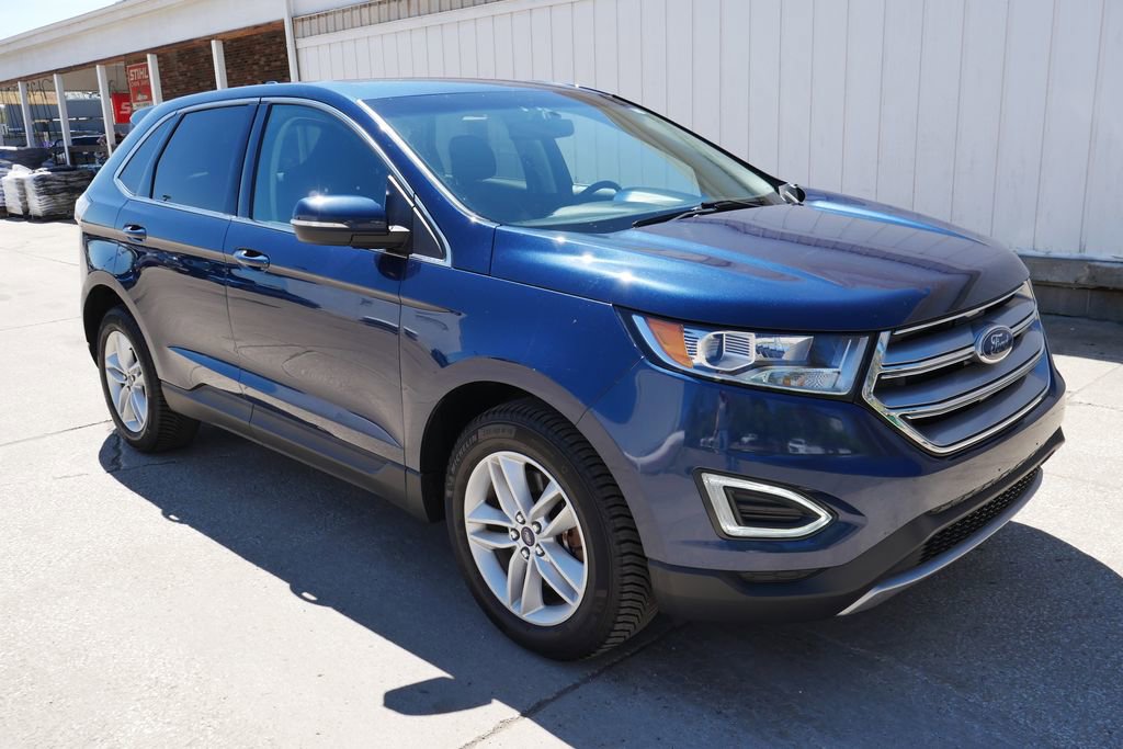 Used 2017 Ford Edge SEL image 2