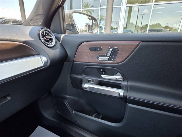 Certified 2023 Mercedes-Benz GLB 250 w/ Premium Package image 22
