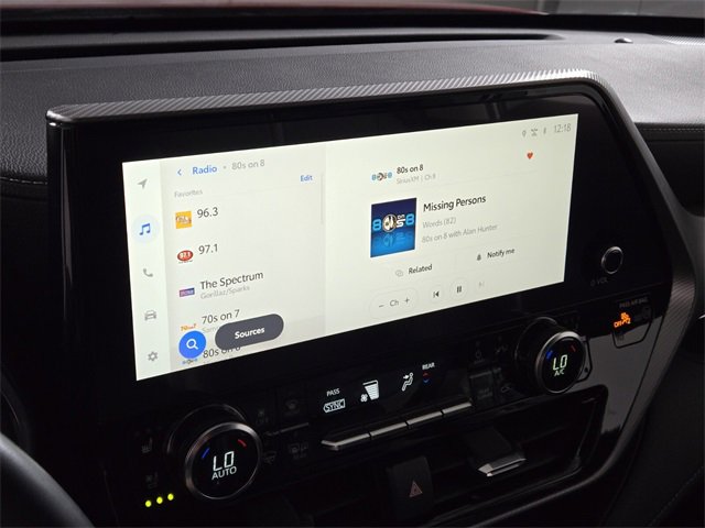 Used 2023 Toyota Highlander Platinum image 36