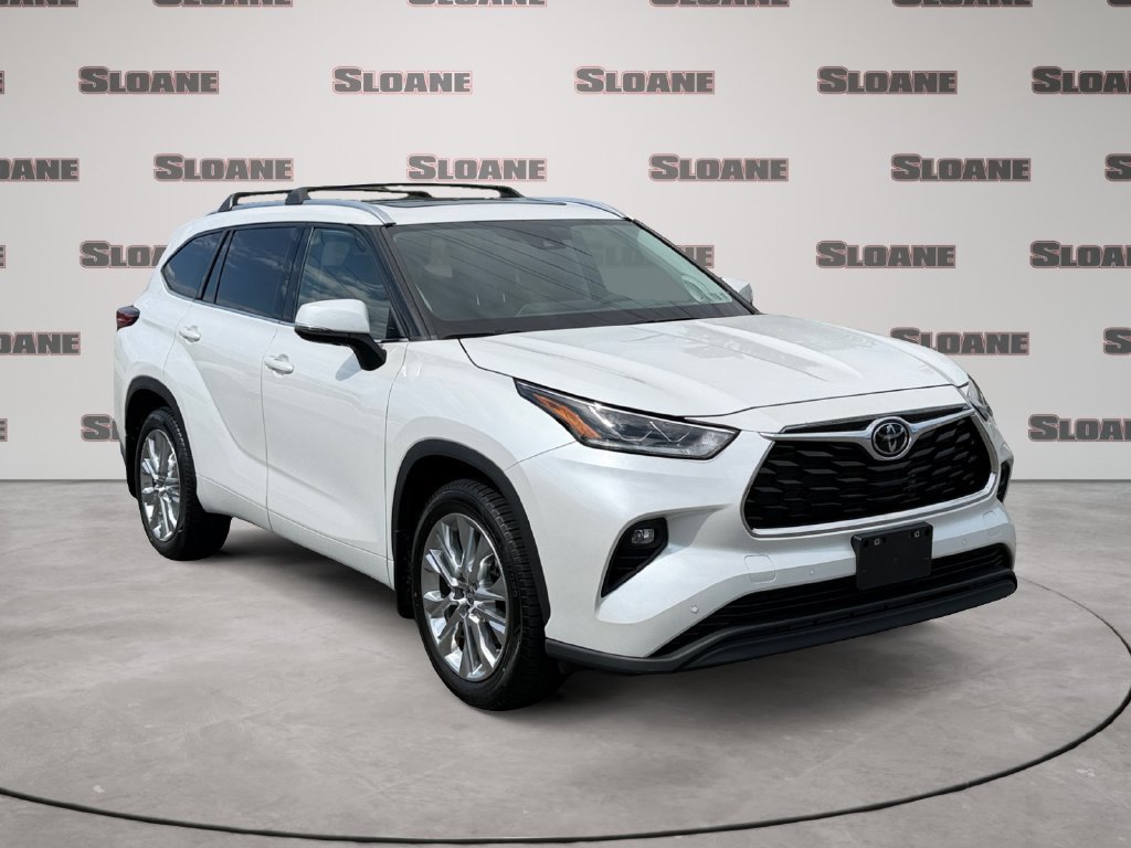 Used 2023 Toyota Highlander Limited AWD/4WD image 7