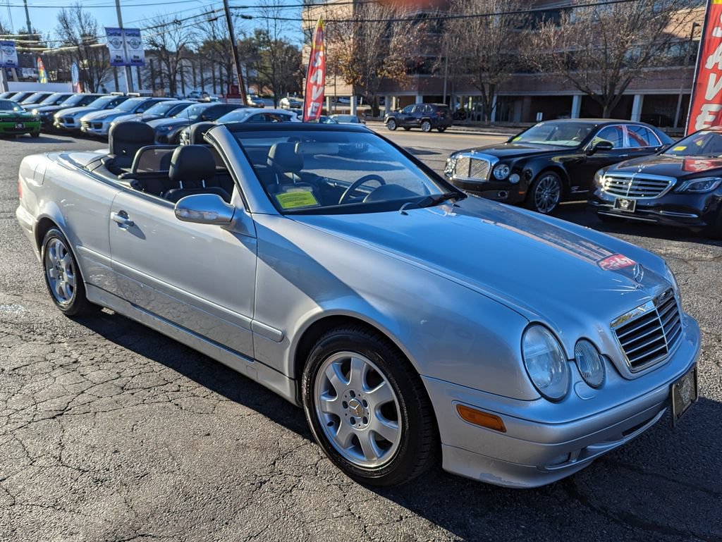 Used 2002 Mercedes-Benz CLK 320 Cabriolet image 41