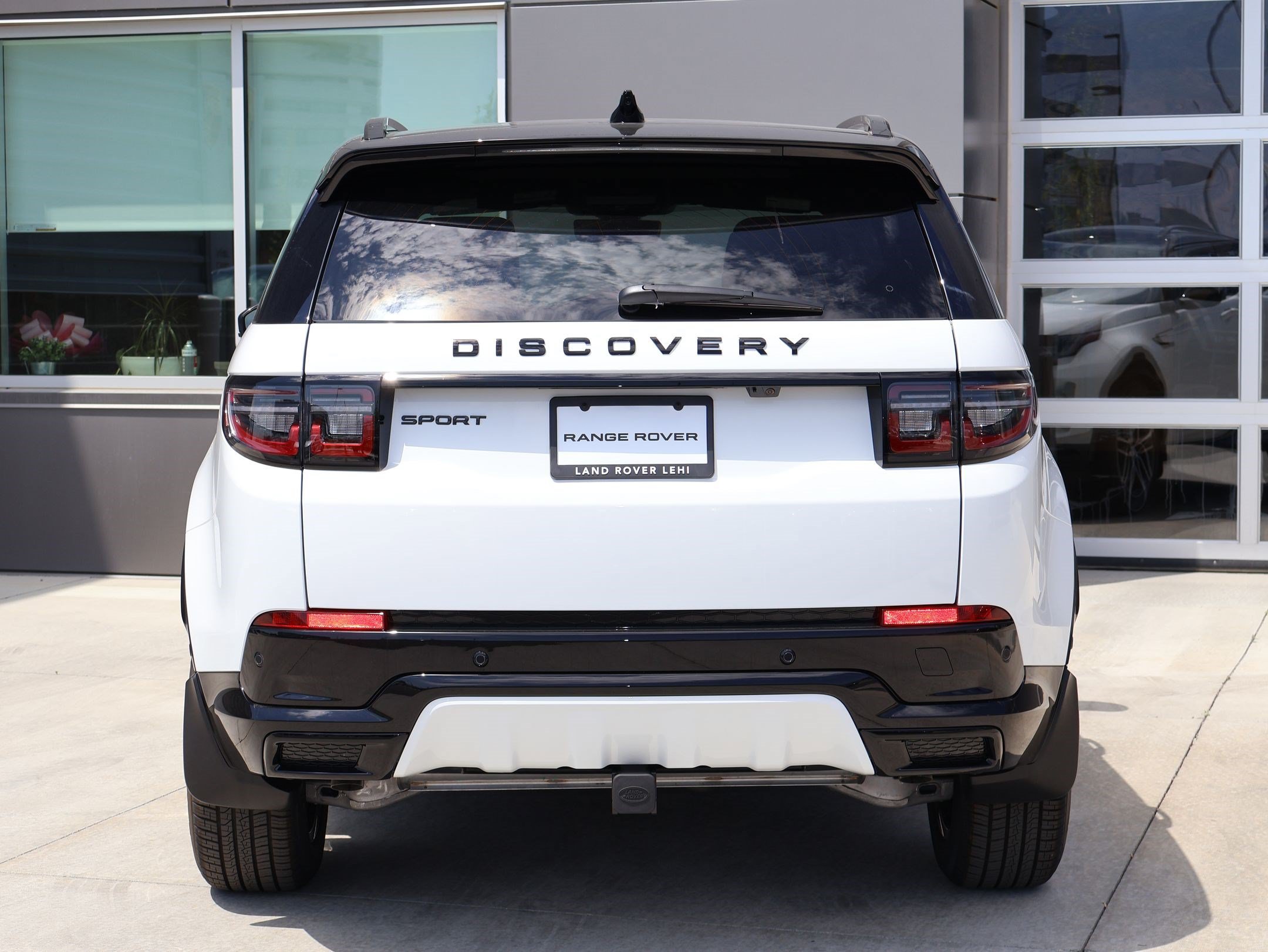 New 2026 Land Rover Discovery Sport Landmark AWD/4WD image 7